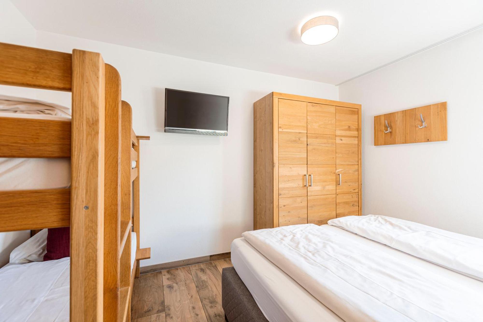 Tauernsuites Mitterwirt by ALPS RESORTS Piesendorf Zimmer foto