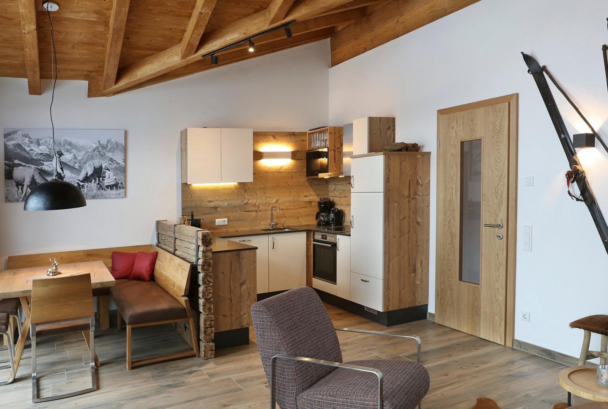 Tauernsuites Mitterwirt by ALPS RESORTS Piesendorf Zimmer foto